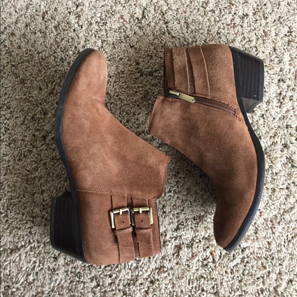 Sam Edelman Shoes - 🔅SAM EDELMAN Suede Ankle Boots🔅